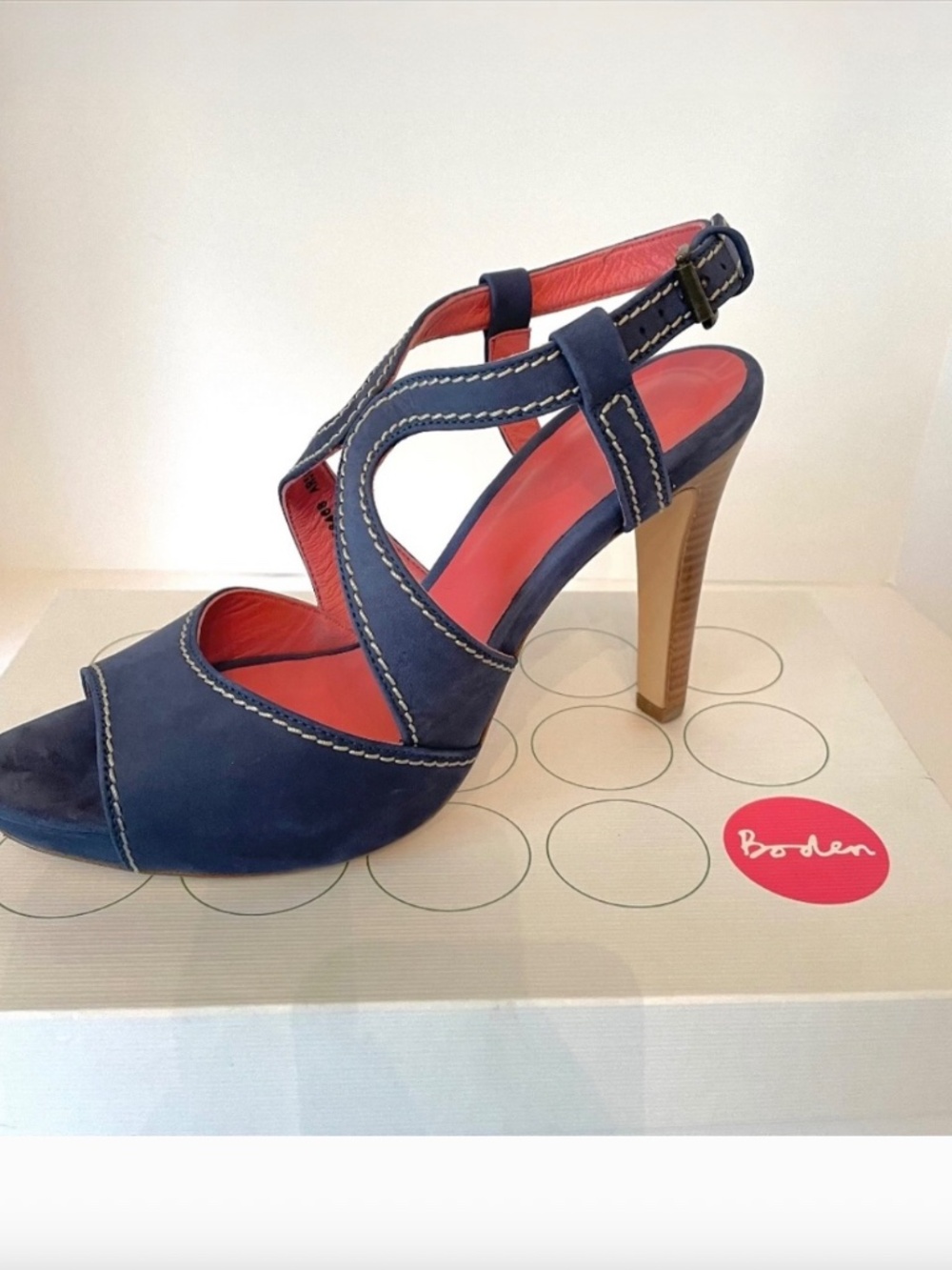Boden Nubuck Heel 39 suede leather Blue